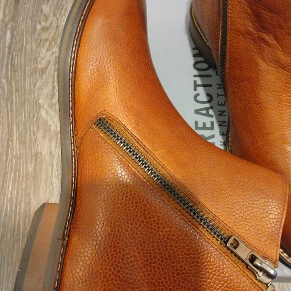 reaction kenneth cole men's chukka boots - Picture 3 of 7